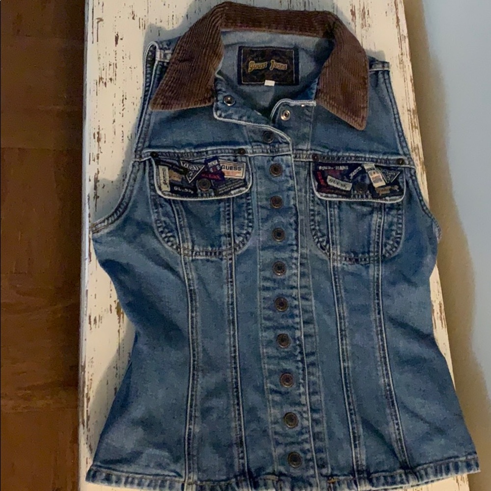 GUESS sport vests
